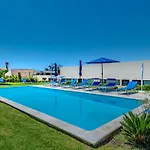 Sunny Hill-1 By Interhome מונקאראפאצ'ו